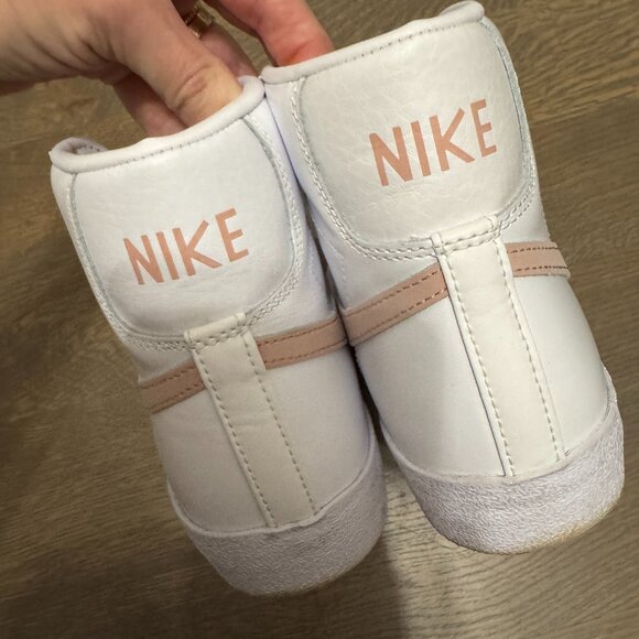 Nike Blazer Mid '77 - Women's Size 8 - Picture 5 of 12